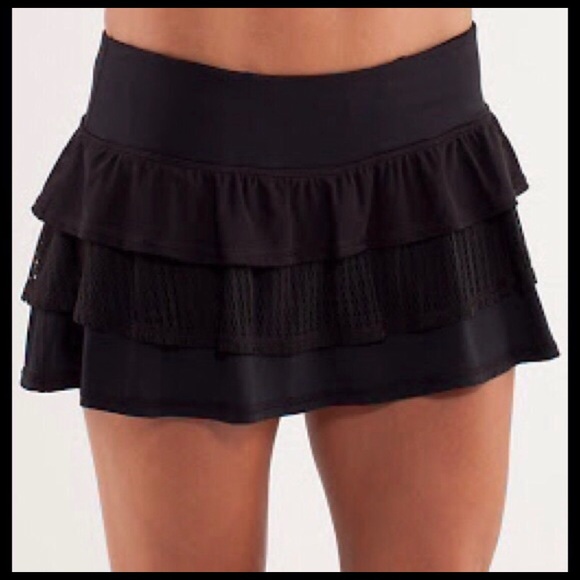 Lululemon Athletica Skirts Lululemon Nothing To Hide Skirt Sz 8